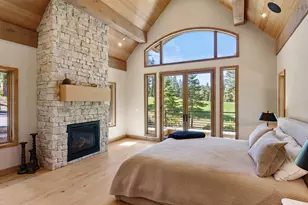 13244 Snowshoe Thompson Cir, Truckee, CA 96161 - Photo 17