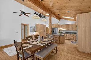 10296 Evensham Pl, Truckee, CA 96161 - Photo 9