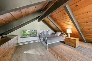 10455 Royal Crest Dr, Truckee, CA 96161 - Photo 21