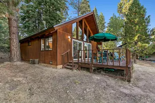 10455 Royal Crest Dr, Truckee, CA 96161 - Photo 25