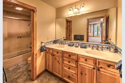 2107 Eagle Feather, Truckee, CA 96161 - Photo 21