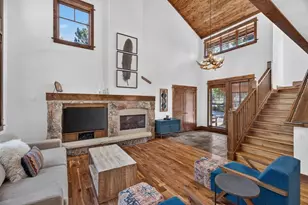 12472 Villa Ct, Truckee, CA 96161 - Photo 3