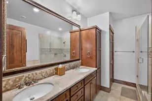 12472 Villa Ct, Truckee, CA 96161 - Photo 13