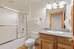 8720 Rainbow Ave, Kings Beach, CA 96143 - Photo 17