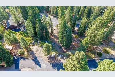 16405 Kates Creek Place, Truckee, CA 96161 - Photo 11
