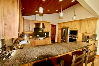 12220 Lookout Loop #F21-11, Truckee, CA 96161 - Photo 5