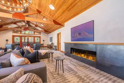 2000 North Village Drive #212, Truckee, CA 96161 - Photo 25