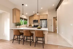 17013 Skislope Way, Truckee, CA 96161 - Photo 13