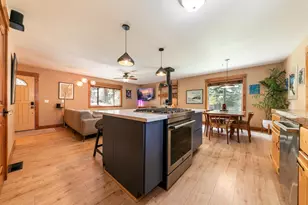 10673 Pine Cone Dr, Truckee, CA 96161 - Photo 11