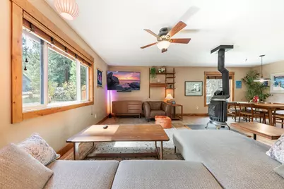 10673 Pine Cone Drive, Truckee, CA 96161 - Photo 7