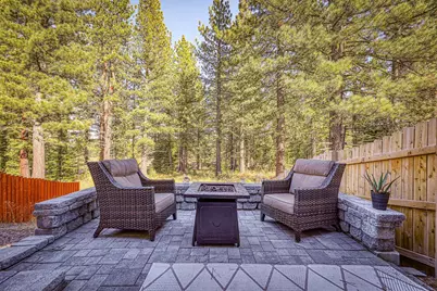 9777 Ellington Drive, Truckee, CA 96161 - Photo 3