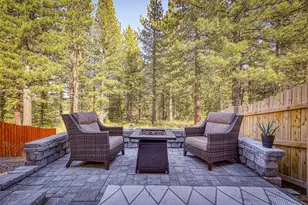 9777 Ellington Dr, Truckee, CA 96161 - Photo 3