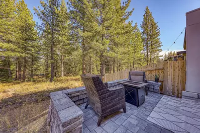 9777 Ellington Drive, Truckee, CA 96161 - Photo 5