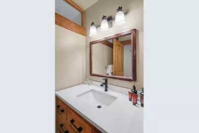 2000 North Village Drive #230, Truckee, CA 96161 - Photo 15
