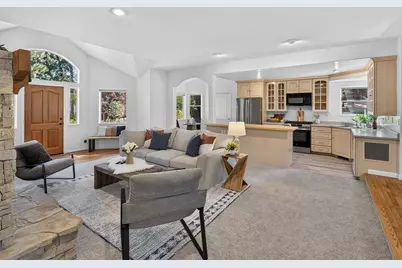 10454 Royal Crest Drive, Truckee, CA 96161 - Photo 13