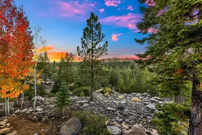 13331 Hillside Drive, Truckee, CA 96161 - Photo 5
