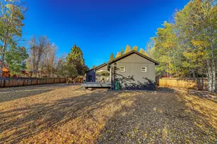 11351 Dorchester Dr, Truckee, CA 96161 - Photo 29