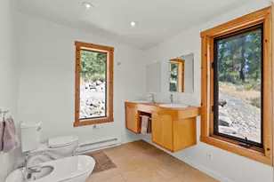 10890 Juniper Way, Truckee, CA 96161 - Photo 23