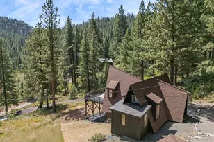 10890 Juniper Way, Truckee, CA 96161 - Photo 1