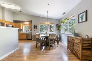 10165 Pine Cone Rd, Truckee, CA 96161 - Photo 9