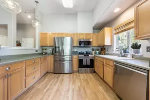 10165 Pine Cone Rd, Truckee, CA 96161 - Photo 7