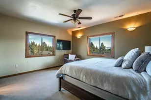 16725 Skislope Way, Truckee, CA 96161 - Photo 11