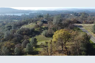 23021 Darkhorse Drive, Auburn, CA 95602 - Photo 9