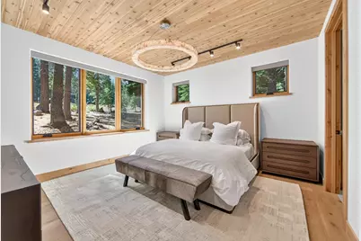 13921 Copenhagen Drive, Truckee, CA 96161 - Photo 17