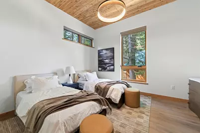 13921 Copenhagen Drive, Truckee, CA 96161 - Photo 33