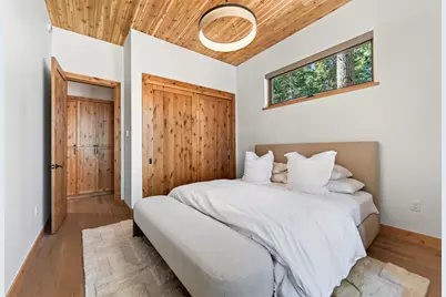 13921 Copenhagen Drive, Truckee, CA 96161 - Photo 31
