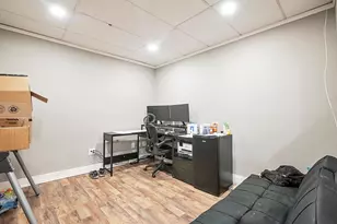1701 Lexington Ave, Springfield, OH 45505 - Photo 9