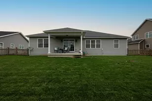 720 Sherwood Dr, Troy, OH 45373 - Photo 27