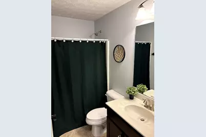 720 Sherwood Drive, Troy, OH 45373 - Photo 17