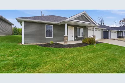 221 Falcon Street #16, Bellefontaine, OH 43311 - Photo 3