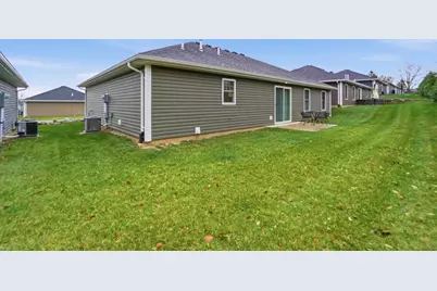 221 Falcon Street #16, Bellefontaine, OH 43311 - Photo 37