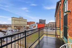 38 W High St, Springfield, OH 45502 - Photo 11