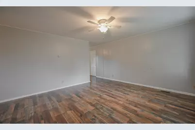 745 Hedwick Street, New Carlisle, OH 45344 - Photo 5