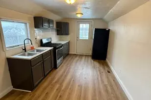 1866 Maiden Ln, Springfield, OH 45504 - Photo 7