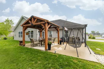 725 Loxley Lane, Troy, OH 45373 - Photo 17