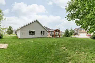 725 Loxley Lane, Troy, OH 45373 - Photo 13