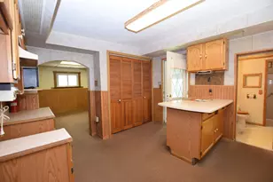 705 W Sandusky Ave, Bellefontaine, OH 43311 - Photo 9