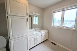 205 W South St, Saint Marys, OH 45885 - Photo 7