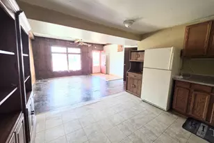 612 E Spring St, Saint Marys, OH 45885 - Photo 3