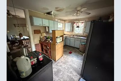 313 N Elm Street, Bellefontaine, OH 43311 - Photo 3