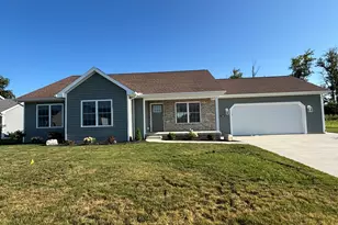 116 Village Pkwy, Jackson Center, OH 45334 - Photo 3