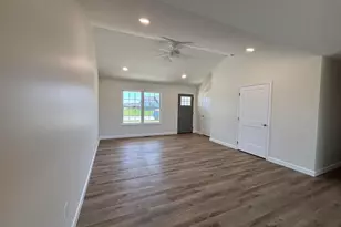 116 Village Pkwy, Jackson Center, OH 45334 - Photo 5