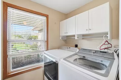 4248 Powell Road, Huber Heights, OH 45424 - Photo 27