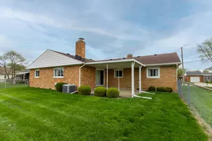 305 Sharon Dr, Covington, OH 45318 - Photo 9