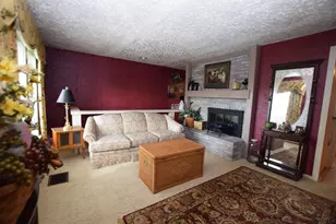 3039 McClellan Dr, Urbana, OH 43078 - Photo 3