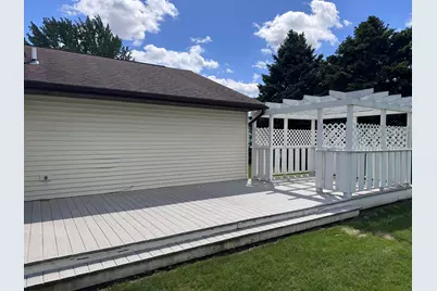 805 Townview Drive, Saint Marys, OH 45885 - Photo 23